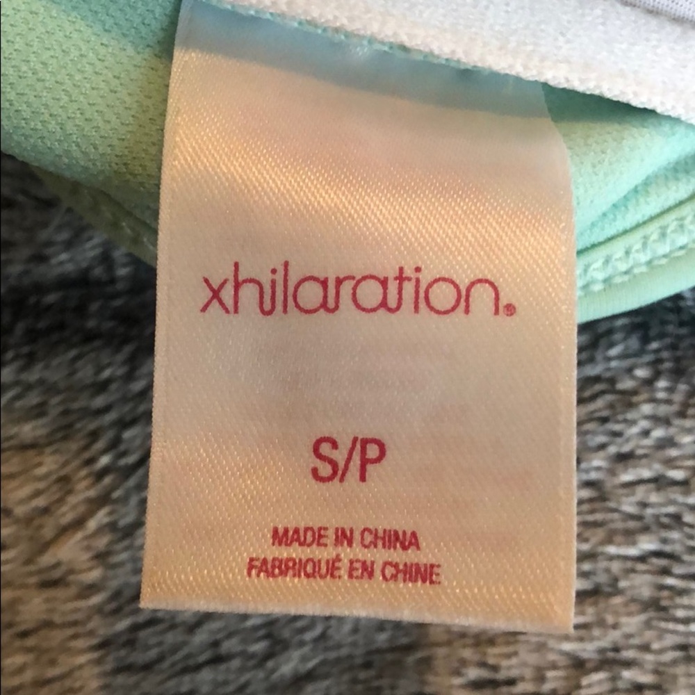 SWIM TOP. Strapless. - Picture 9 of 9